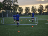 Laatste training seizoen 2023-2024 van 1e selectie S.K.N.W.K. (voetvolleytoernooitje) van donderdag 25 mei 2024 (187/314)